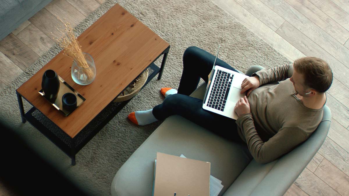 Virtual Sales Management: How to Lead and Succeed in 2021