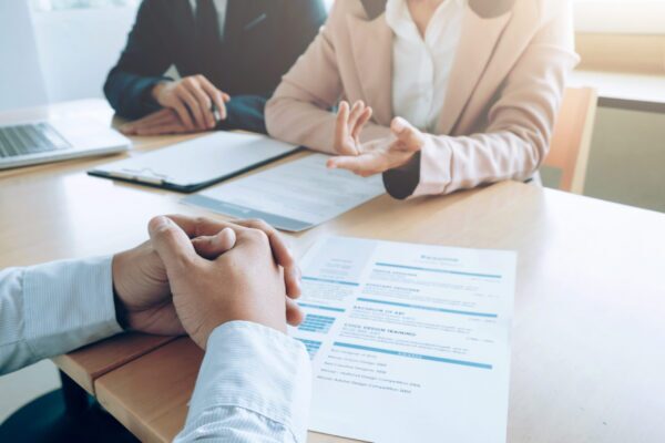 18+ Best Sales Interview Questions to Ask