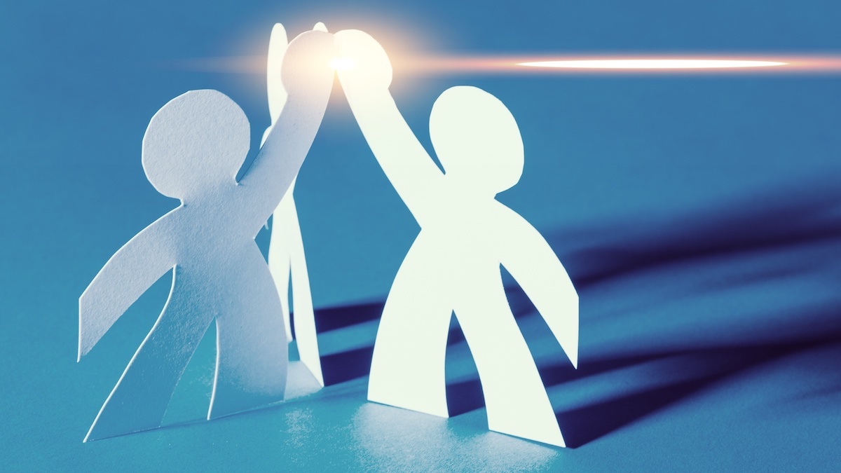 5 Management Tips to Bring Remote Teams Together