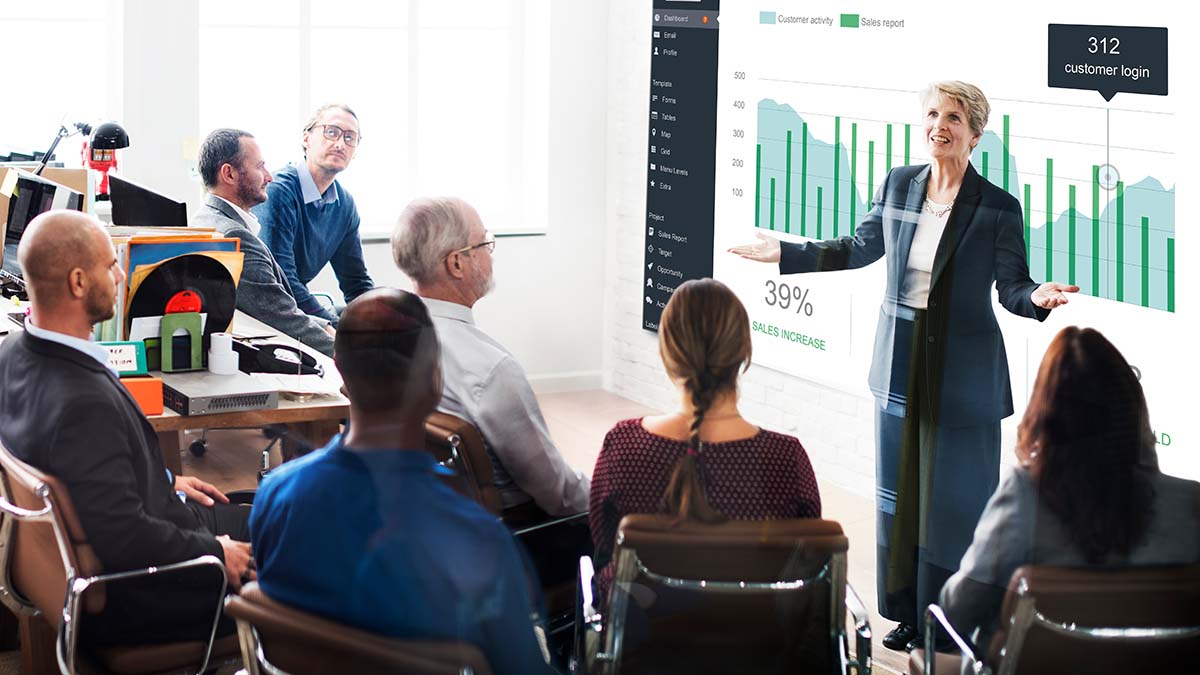 How to Manage a Sales Team: Strategies to Build and Lead High-Performing Teams